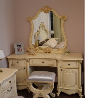Туалетный стол + Зеркало Мона Лиза (крем) в Тобольске - tobolsk.mebel-74.com | фото